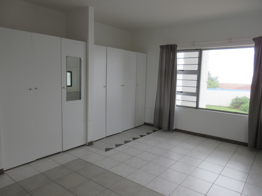 To Let 2 Bedroom Property for Rent in Forest Downs Eastern Cape